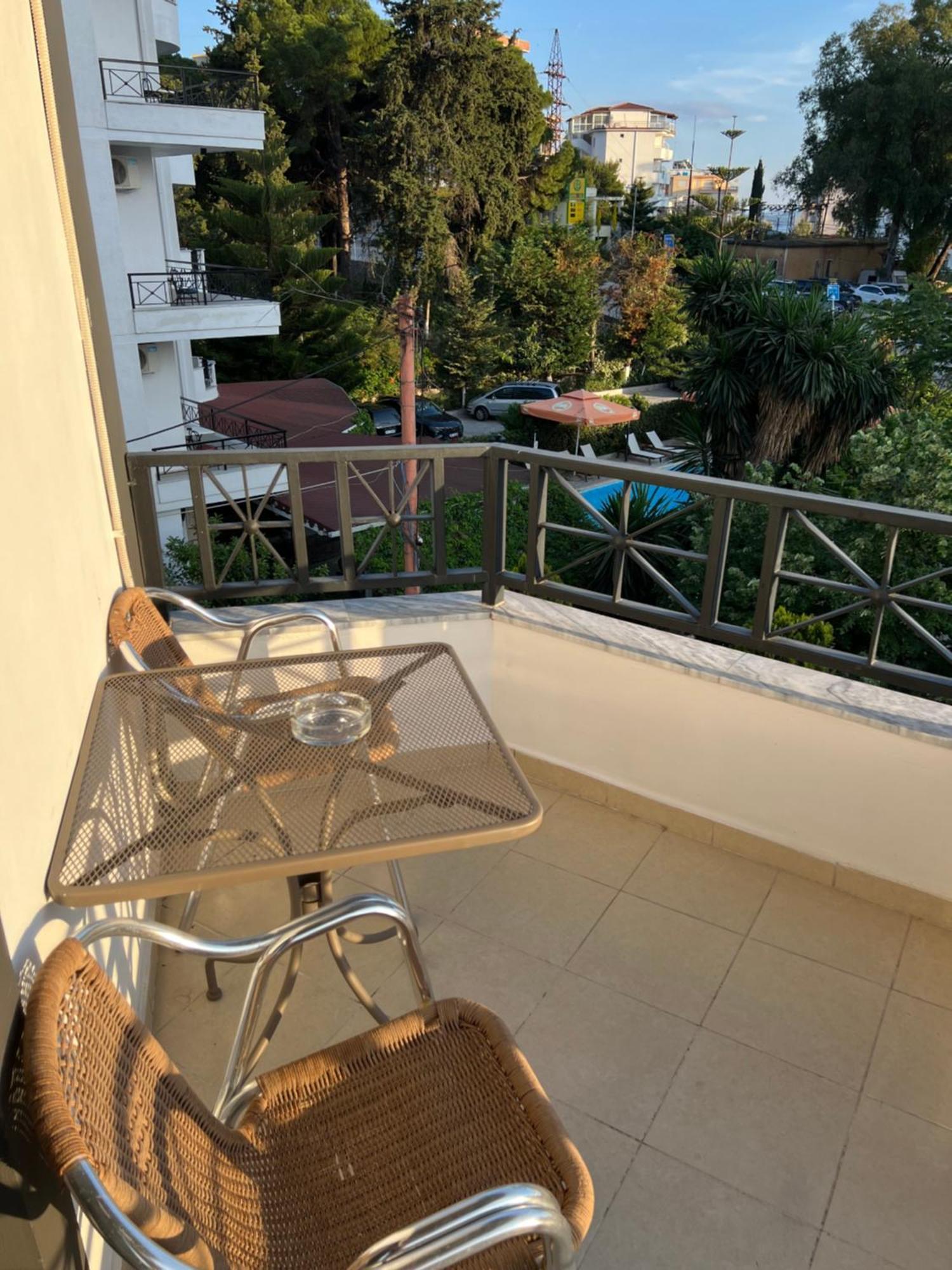 Prive City Hotel Saranda Kültér fotó